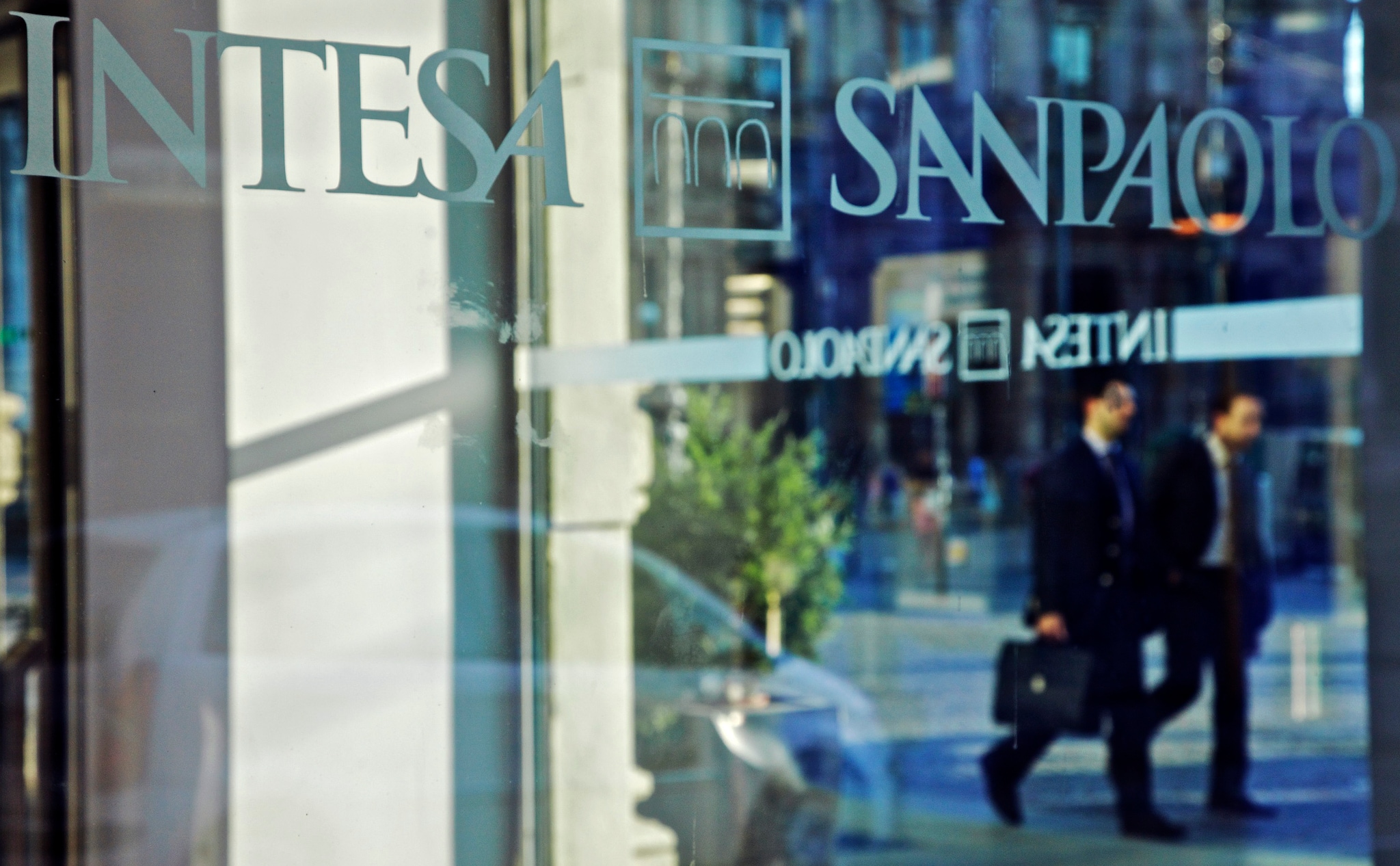 Intesa san paolo nel listino di borsa on sale
